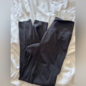 black gymshark leggings